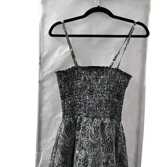 Strappy Asymetrical Summer  Dress - Picture 7 of 7